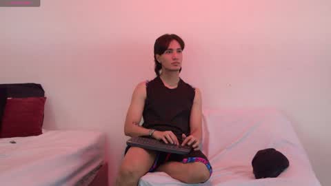 sweetauracouple online show from 05-17-26, 12:23