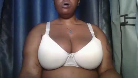 Snapshot of sweetbaby46 chatting on 12-16-24, 11:01 sweetbaby46 online show from 12-16-24, 11:01