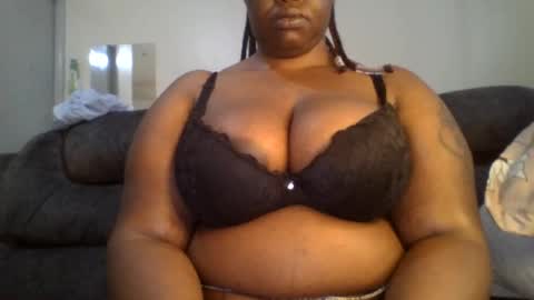 Snapshot of sweetbaby46 chatting on 01-19-25, 07:04 sweetbaby46 online show from 01-19-25, 07:04