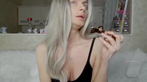 Snapshot of sweetbabyxx2021 chatting on 12-10-24, 11:11 sweetbabyxx2021 online show from 12-10-24, 11:11