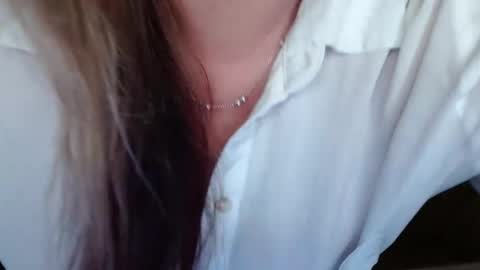 Snapshot of sweetberryxxx chatting on 01-14-26, 11:53 Diana online show from 01-14-26, 11:53