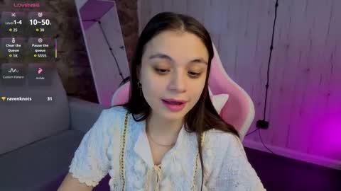Snapshot of sweetblushie chatting on 02-27-26, 02:00 Kim online show from 02-27-26, 02:00