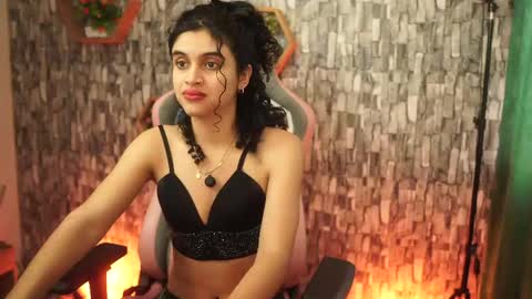 Salom independent model online show from 05-05-26, 09:01