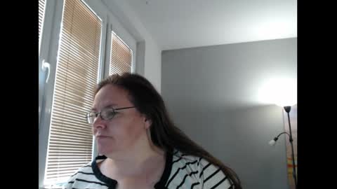 Sweetboobs85h online show from 05-09-26, 08:19