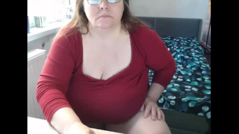 Sweetboobs85h online show from 05-11-26, 08:42