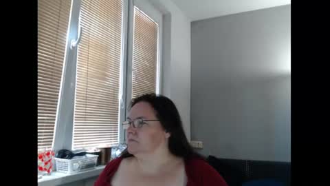 Sweetboobs85h online show from 06-18-26, 07:41