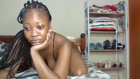 Snapshot of sweetbutterfly99 chatting on 02-17-26, 05:26 sweetbutterfly99 online show from 02-17-26, 05:26