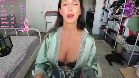 Anna online show from 02-03-26, 09:09