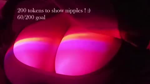 sweetcalciferr online show from 11-15-25, 01:40