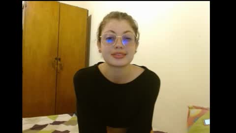 sweetcalm_ online show from 03-05-26, 04:52