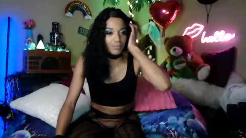 Snapshot of sweetcarimilla83 chatting on 02-26-26, 12:15 Jillian online show from 02-26-26, 12:15