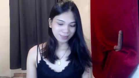 Snapshot of sweetcarla_xxx chatting on 09-18-25, 01:02 Carla online show from 09-18-25, 01:02