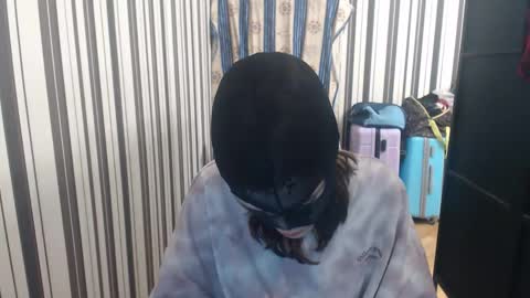 sweetcherry505 online show from 10-11-25, 11:25