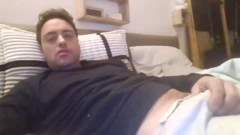 Snapshot of sweetcock19cm chatting on 01-14-25, 06:07 sweetcock19cm online show from 01-14-25, 06:07