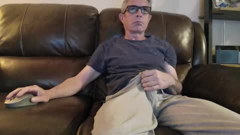 Snapshot of sweetcocksean chatting on 04-19-26, 05:40 sweetcocksean online show from 04-19-26, 05:40