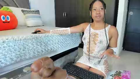 Tell me Salome  online show from 06-26-26, 11:36