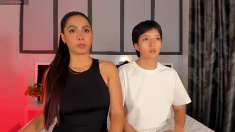 Eva Short hair girl  - Victoria Long red hair online show from 06-28-26, 01:33