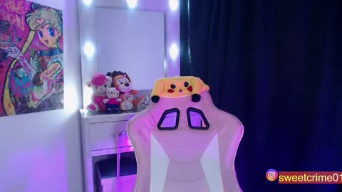       Independent model online show from 10-28-25, 05:44