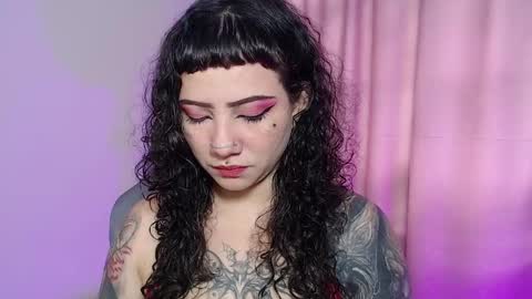       Independent model online show from 06-02-26, 02:08