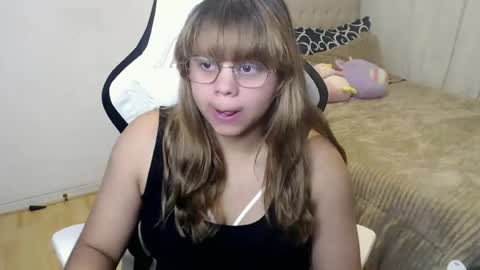 Cristal online show from 06-18-26, 01:50
