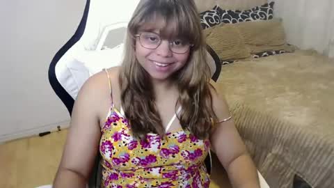 Cristal online show from 06-21-26, 04:53