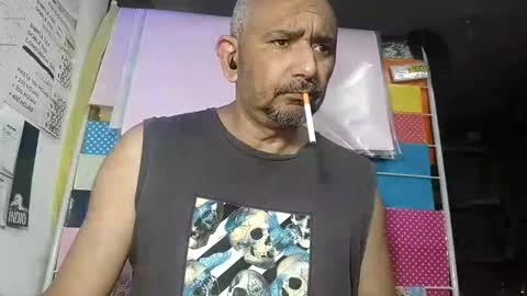 sweetcuervo independent model online show from 12-17-25, 07:09