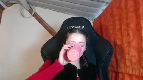 sweetdam12 online show from 02-14-25, 08:15