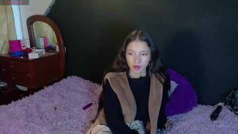 sweetdam12 online show from 09-18-25, 08:11