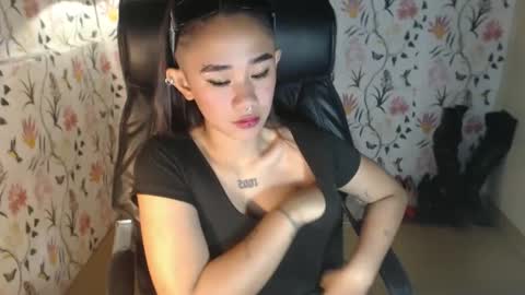 Danni online show from 12-26-24, 02:27