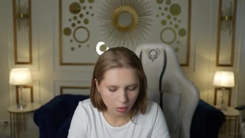 Amelia online show from 09-15-25, 10:26