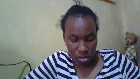 sweetdiva2012 online show from 02-02-25, 09:08