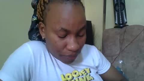 sweetdiva2012 online show from 09-24-25, 06:39