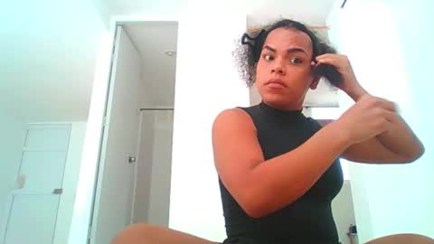 Sweet Doll online show from 09-17-25, 01:24