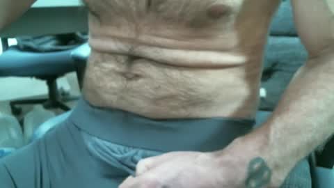 Stick around its a grower online show from 01-21-25, 06:34