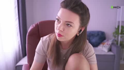 Snapshot of sweetdreamvic chatting on 02-12-25, 10:56 Vicktorious online show from 02-12-25, 10:56