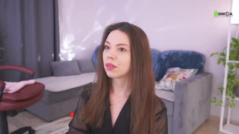 Snapshot of sweetdreamvic chatting on 02-14-25, 04:31 Vicktorious online show from 02-14-25, 04:31