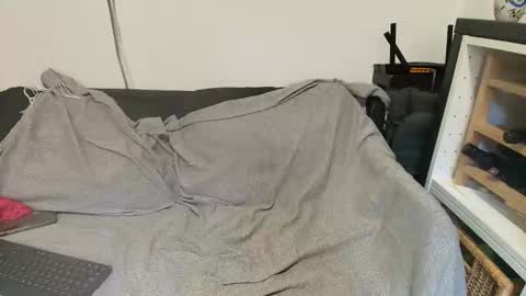 Snapshot of sweetdyzy chatting on 10-30-25, 09:00 Sweet Dyzy online show from 10-30-25, 09:00