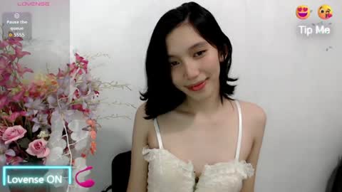 Snapshot of sweetestcelest chatting on 07-18-26, 07:56 Celest online show from 07-18-26, 07:56