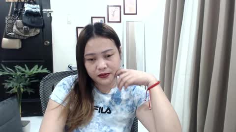 Snapshot of sweetestsmile_ chatting on 12-03-24, 06:48 Khaye online show from 12-03-24, 06:48