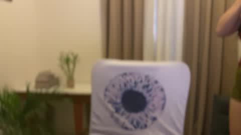 Snapshot of sweetestsmile_ chatting on 04-15-26, 03:35 Khaye online show from 04-15-26, 03:35