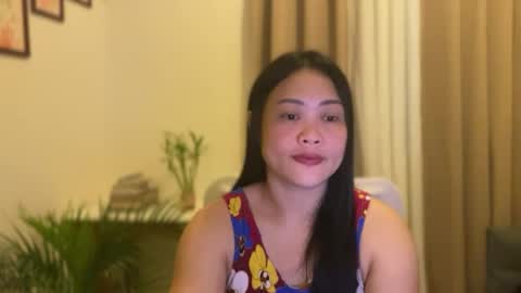 Snapshot of sweetestsmile_ chatting on 04-16-26, 01:50 Khaye online show from 04-16-26, 01:50