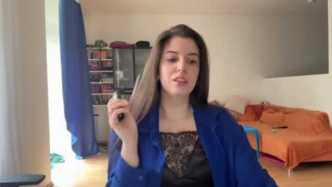 Snapshot of sweetfenomen67 chatting on 05-09-26, 08:52 Joanna online show from 05-09-26, 08:52
