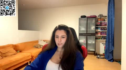 Snapshot of sweetfenomen67 chatting on 05-17-26, 07:10 Joanna online show from 05-17-26, 07:10