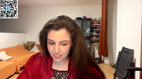Snapshot of sweetfenomen67 chatting on 05-30-26, 08:06 Joanna online show from 05-30-26, 08:06