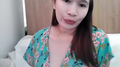 Snapshot of sweetfilipinawet chatting on 07-16-26, 01:55 Stacy online show from 07-16-26, 01:55