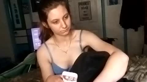 sweetfreedom2004 online show from 10-05-25, 01:26