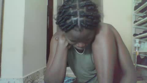 Snapshot of sweetgal2025 chatting on 03-24-26, 06:51 EUNICE online show from 03-24-26, 06:51