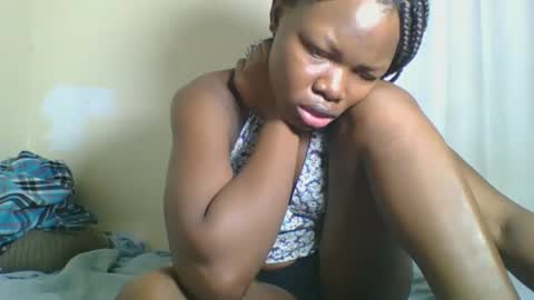 EUNICE online show from 06-08-26, 02:45