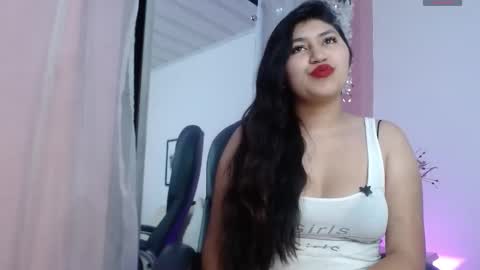 Snapshot of sweetgh_ chatting on 09-18-25, 11:12 Sweet online show from 09-18-25, 11:12