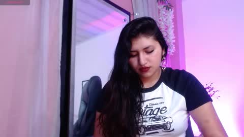 Snapshot of sweetgh_ chatting on 09-20-25, 11:22 Sweet online show from 09-20-25, 11:22